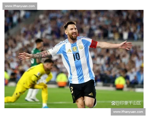 阿根廷 2026 训练服发布:渐变蓝白映三星,梅西领衔亮相